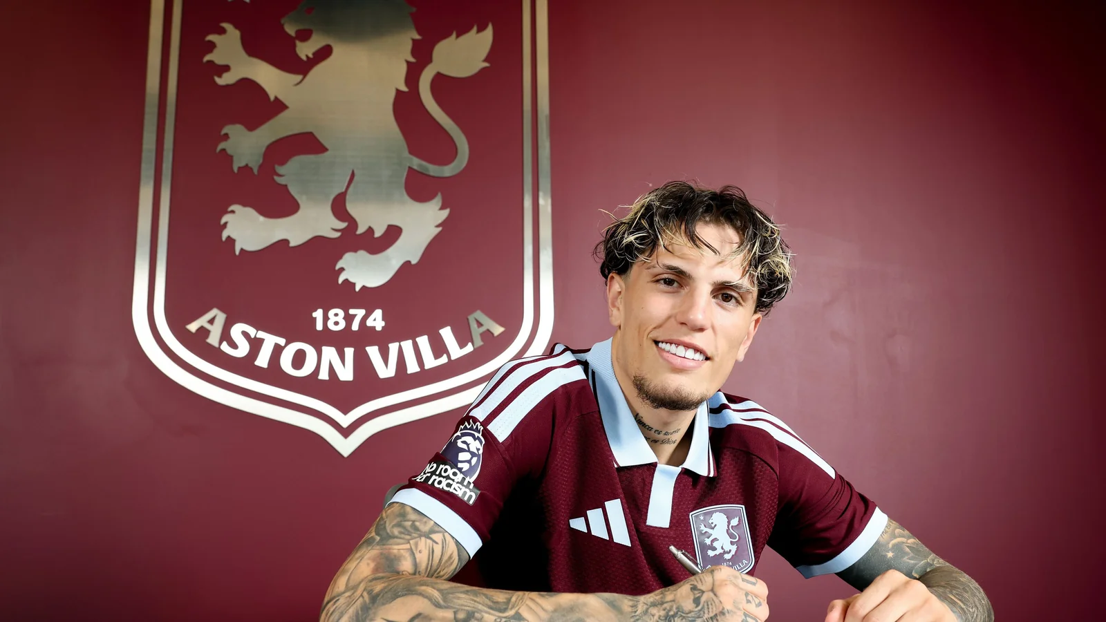 Alexandro Garnacho ijara asosida «Aston Villa» klubiga o'tdi
