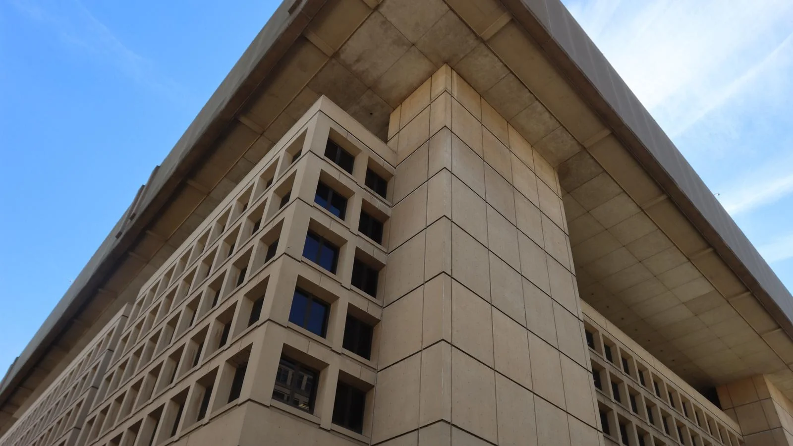 AQSH Federal qidiruv byurosi sunʼiy intellekt uchun superkompyuter yaratadi