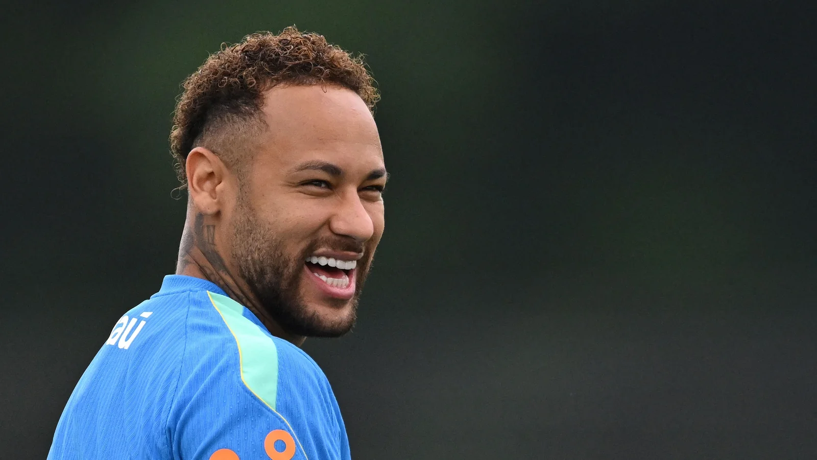 Neymar faoliyatini tiklash uchun «Santos» klubi mashg'ulotlariga qaytdi