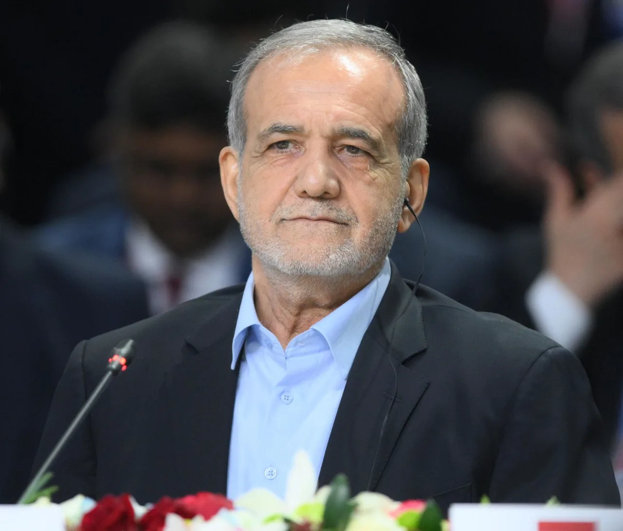 Eron prezidenti islomiy davlatlarni o‘zaro birdamlikka chaqirdi