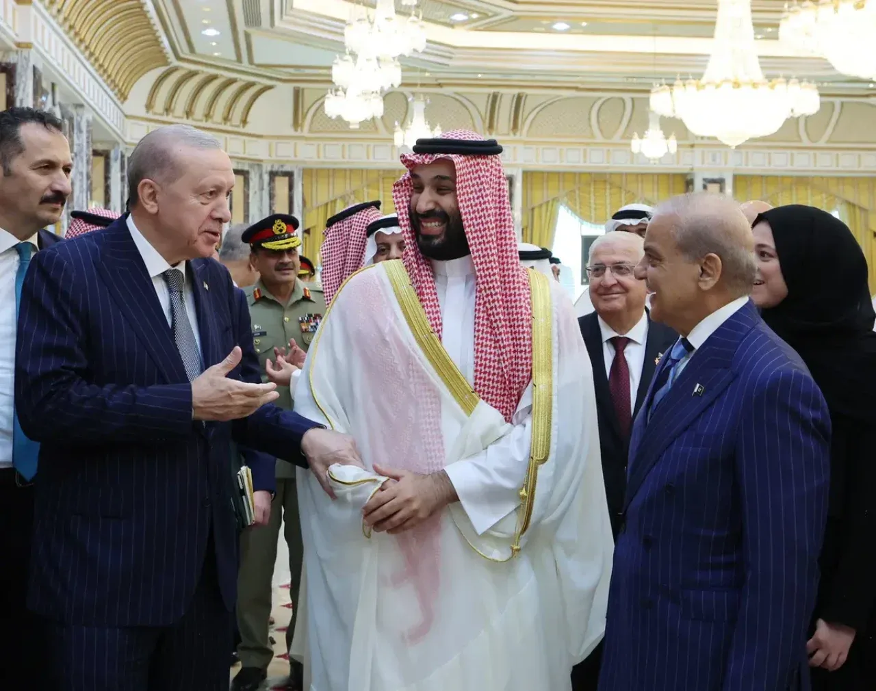 Turkiya Pokiston va Saudiya Arabistoni mudofaa ittifoqini tuzdi