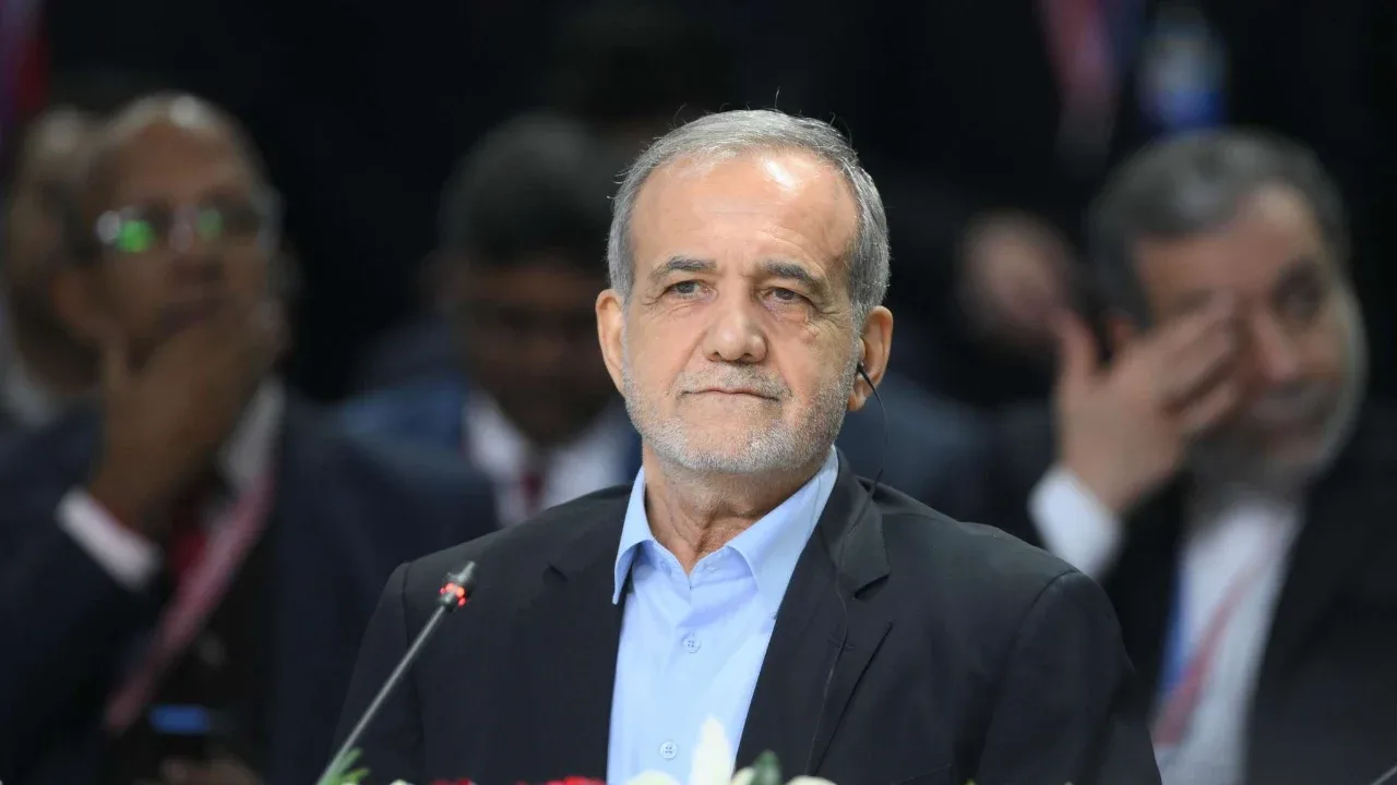 Eron prezidenti uran zaxiralaridan voz kechishga tayyorligini bildirdi