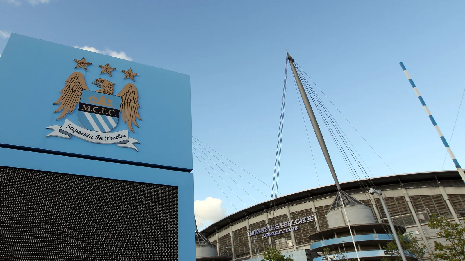 Mustaqil komissiya Manchester Siti klubini moliyaviy qoidalarni buzgan deb topdi