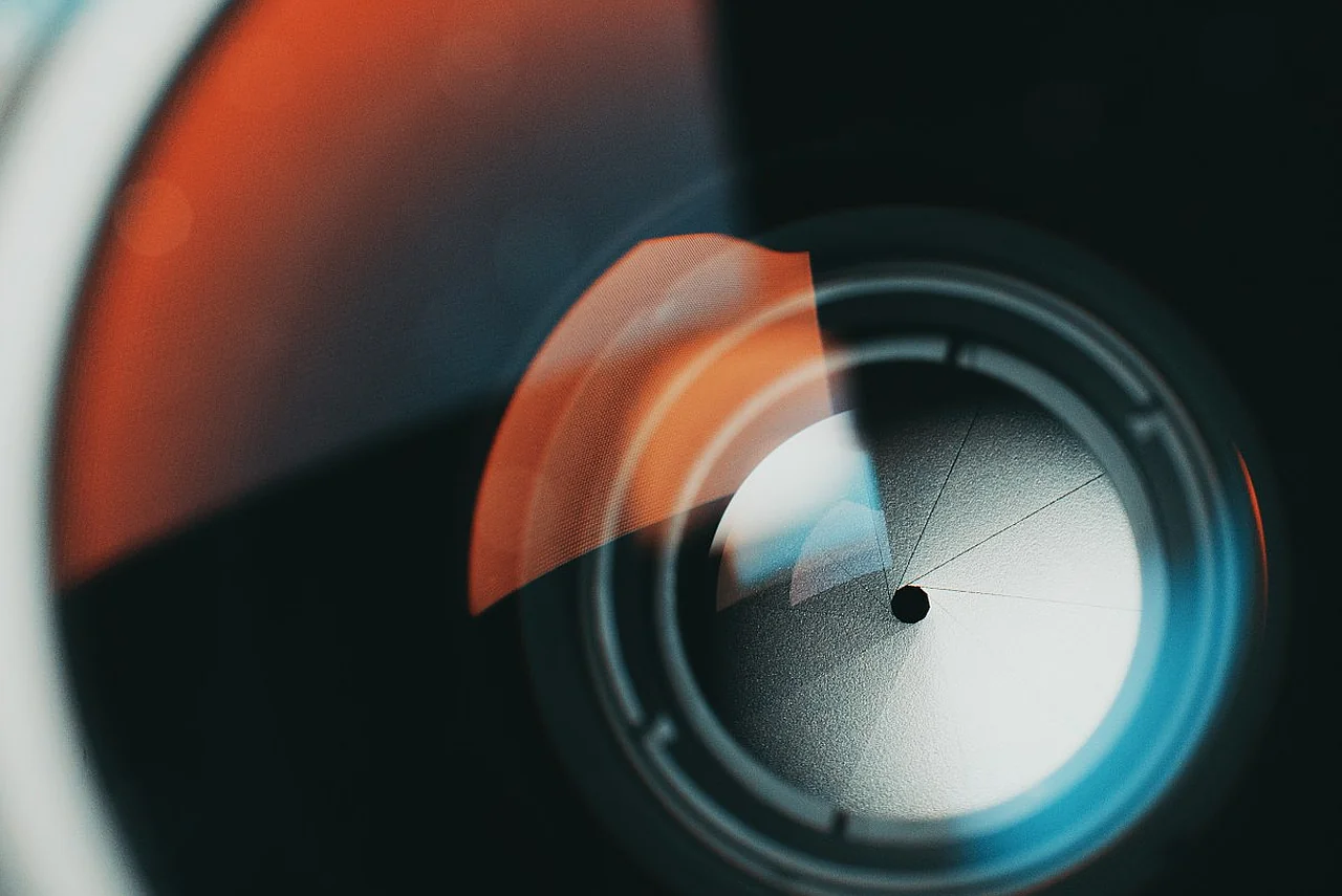 OpenAI kompaniyasi Glass Imaging startapini 300 million dollarga sotib oldi