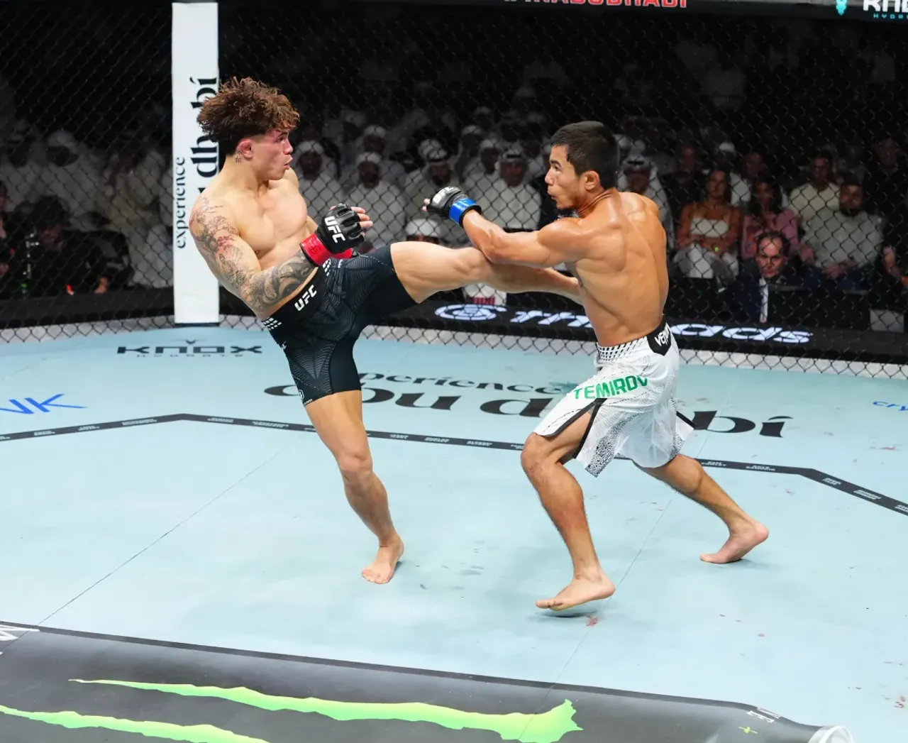 «UFC 333» da Temirov Kavanaga qarshi mag'lub bo'ldi