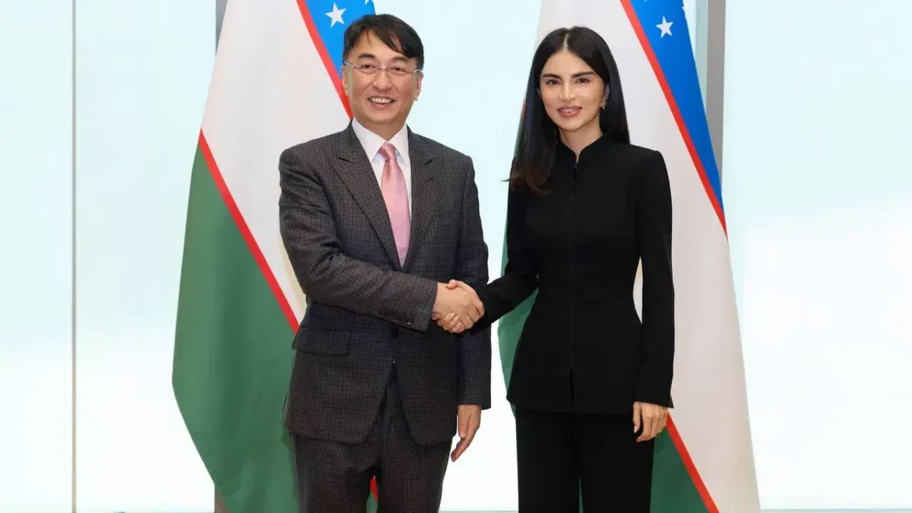 Saida Mirziyoyeva Hongkongda Piter Li bilan hamkorlikni ruxsat berdi