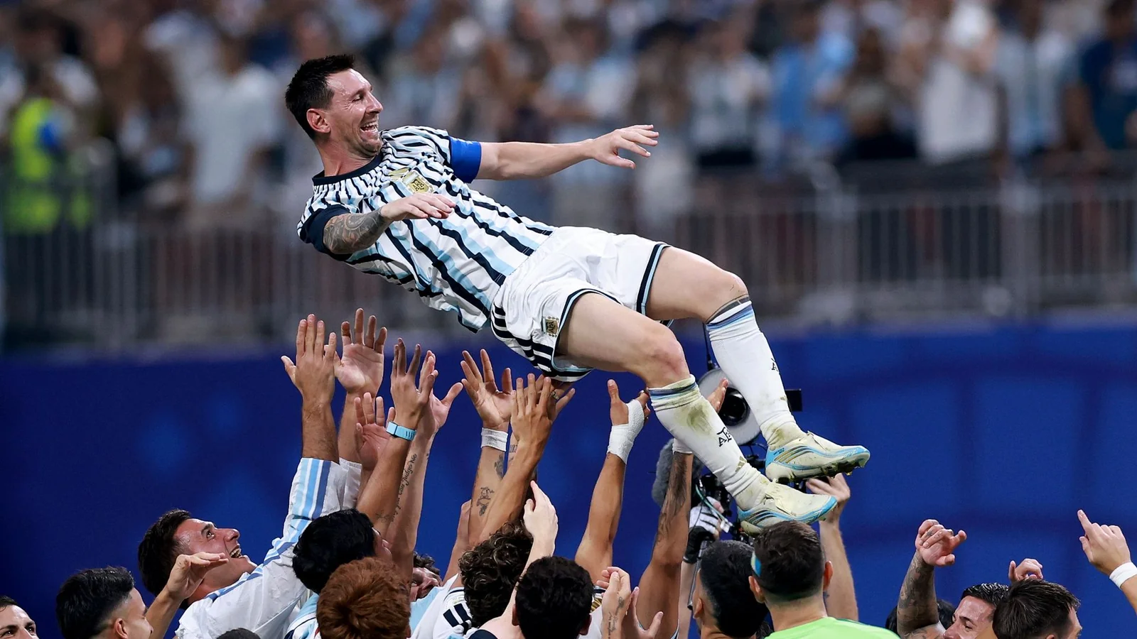 Lionel Messi Argentina terma jamoasidagi faoliyatini yakunlamoqda