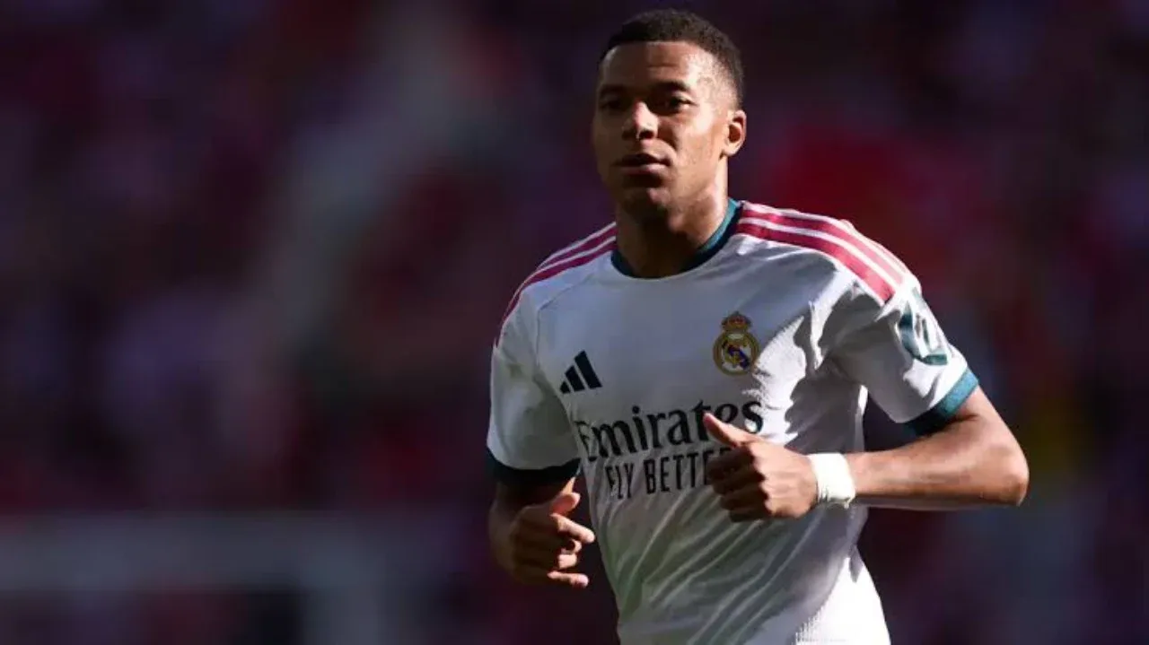 Kilian Mbappe Xitoy xalqidan kechirim so‘radi