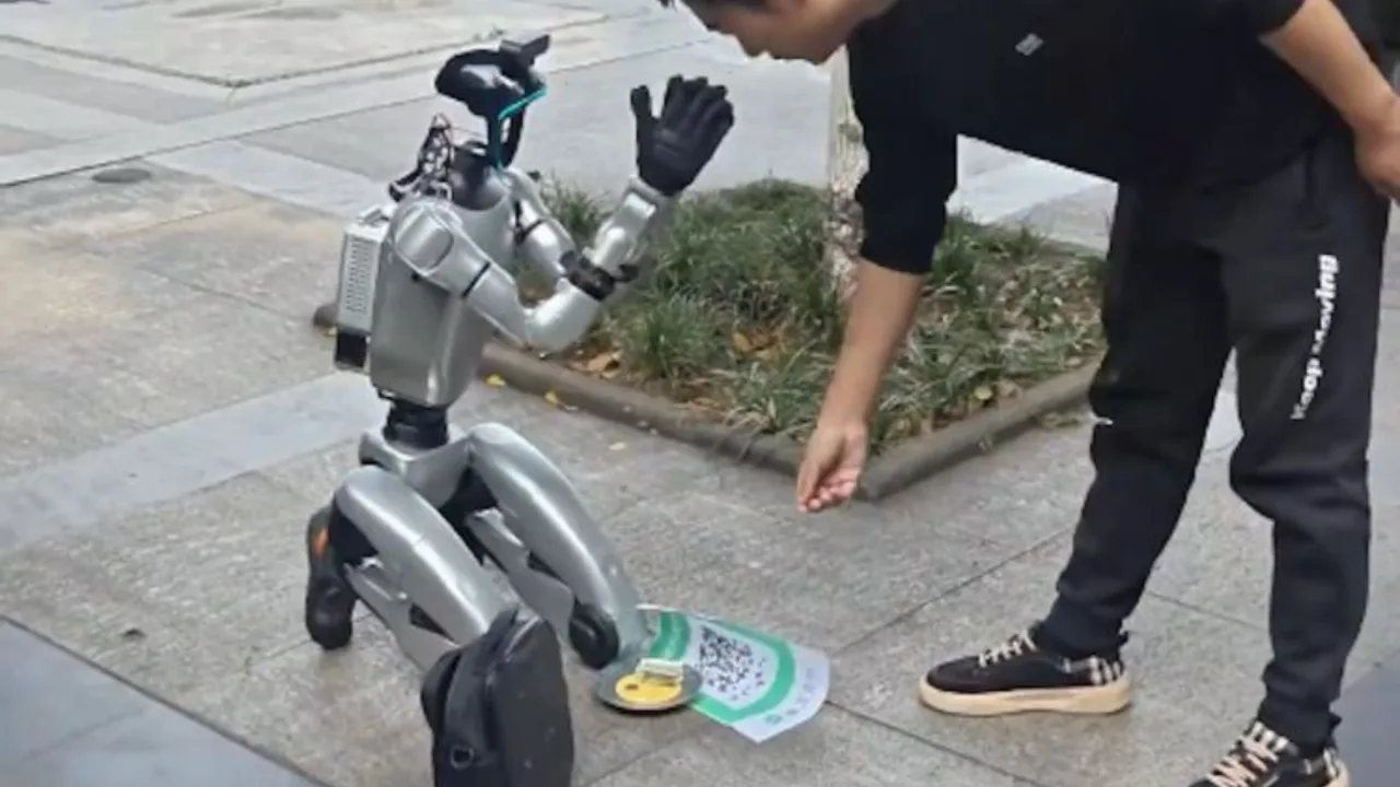 Xitoy ko‘chalarida robotlar yordamida sadaqa so‘rash holatlari kuzatilmoqda